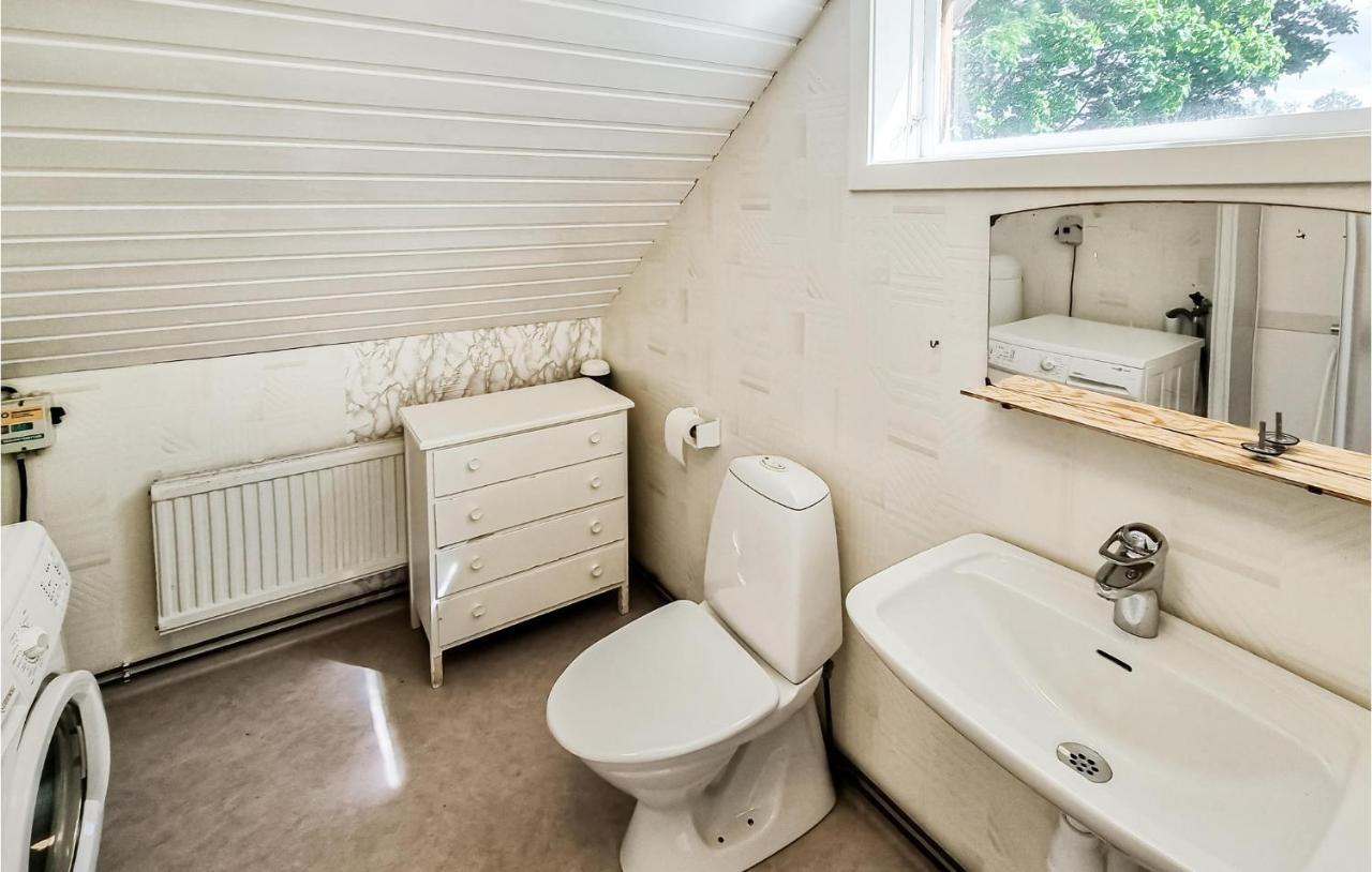 Stunning Apartment In Gullspang With Wifi Eksteriør billede