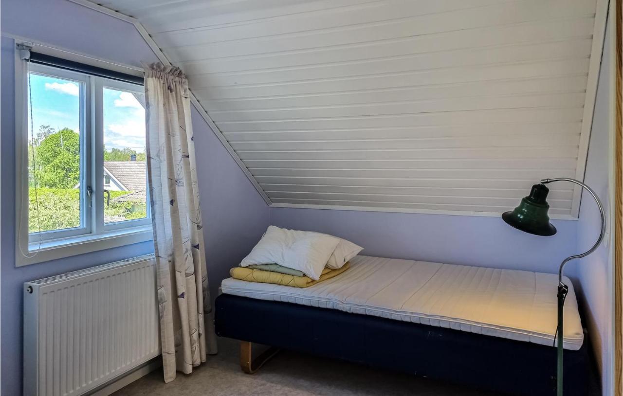 Stunning Apartment In Gullspang With Wifi Eksteriør billede